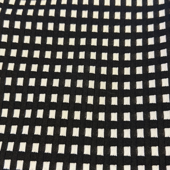 Express Columnist Black & White Checkered Plaid Pants Size 0 - Picture 4 of 10